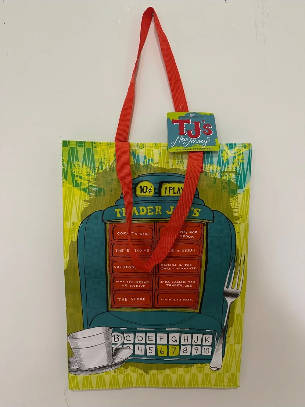 TRADER JOES COLLECTABLE TOTE  - NEW JERSEY
